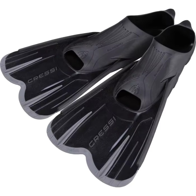 Cressi Agua ショートブレード水泳フィン 快適なク - Swim Fin Short Blade のレビューと価格